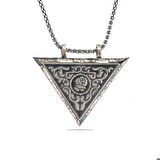 Ebuz Gümüş Üçgen İçi Açılabilen Gül Muskalık Kolye