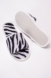 Wild Spirit Zebra Desenli Banyo Ve Ev Terliği – %100 Pamuk Havlu Kaymaz İnce Taban