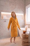 CottonVerse Genç & Çocuk Kapşonlu Bornoz – %100 Pamuk, Unisex