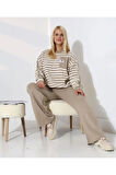 Cep Detaylı Çizgili Triko Takım