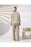 Cep Detaylı Çizgili Triko Takım