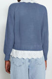 Stil Modern Kadın Regular Reglan Kol V Yaka Crop Dokuma Garni Detaylı Triko Hırka