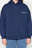 Büyük Beden Oversize Kapüşonlu Düşük Kol Kalın İçi Polarlı Baskı Detaylı Örme Sweatshirt
