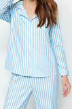 Tarz Rahat Uzun Kollu Boru Paça Çizgili Biyeli İçi Polarlı Gömlek-Pantolon Örme Pijama Takımı