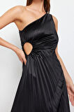 Moda Fit Mezuniyet Balo Saten Örme Asimetrik Yaka Kolsuz Kol Shift Midi Boy Elbise