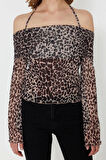 Moda Carmen Yaka Örme Regular Düz Desen Casual Günlük Crop Uzun Kol Bluz