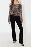 Moda Carmen Yaka Örme Regular Düz Desen Casual Günlük Crop Uzun Kol Bluz