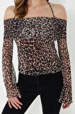 Moda Carmen Yaka Örme Regular Düz Desen Casual Günlük Crop Uzun Kol Bluz