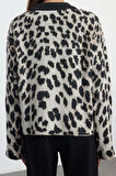 Stil Modern Kadın Regular Standart Kol Bisiklet Yaka Yumuşak Dokulu Leopar Desenli Triko Kazak