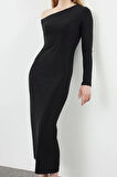 Moda Stil Fitted Asimetrik Yaka Maxi Boy Düz Detaylı Vücuda Oturan Esnek Örme Elbise
