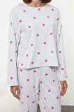 Tarz Rahat Uzun Kollu Geniş Paça Kalpli Baskılı Lastikli Örme Pijama Takımı