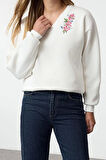 V Yaka Düşük Kol Çiçek Nakışlı normal Kalıp V Yaka Kalın İçi Polarlı Örme Sweatshirt