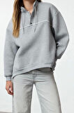 Bol Dik Yaka Düşük Kol Uzun Çıtçıtlı Kalıp Çıtçıtlı Biyeli Kalın İçi Polarlı Örme Sweatshirt