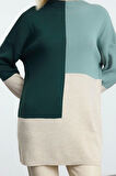 Kadın Modern Tarz Rahat Uzun Dik Yaka Renk Bloklu Kol Regular Triko Kazak
