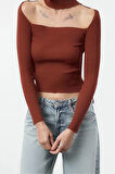 Stil Modern Kadın Regular Reglan Kol Kare Yaka Yaka Detaylı Triko Kazak