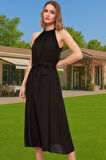Şık Halter Yaka Midi Viskoz Elbise A Kesim Kuşak Detayı ile Dayanıklı Malzeme Dayanıklı Malzeme