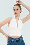 Vücuda Oturan Crop Bluz Boyundan Bağlamalı Örme Kumaş Modern Stil Premium Kalite