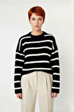 Kadınlara Özel Oversize Çizgili Triko Kazak Bisiklet Yaka Uzun Kollu Kış Stiline Modern Dokunuş