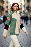 Kadın Şık Dik Yaka Oversize Renk Bloklu Düşük Kol Uzun Triko Kazak Kış Modasına Yeni Bir Soluk