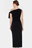Vücuda Oturan Maxi Elbise Tek Omuz Asimetrik Yaka Polyester Kumaş Rahat Kullanım