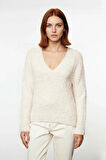 Kadın Kışlık Basic Bej Dokulu Regular Kalıp Derin V Yaka Akrilik Uzun Kollu Triko Kazak Modeli