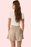 Kadın Yazlık Kısa Şort Casual Günlük Stil Cepli Kaliteli Malzeme Yaz Aylarının Vazgeçilmezi