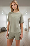 Rahat Kesim Pijama Takımı Yumuşak Örme Kumaş Yazlık Şort ve Tişört Uzun Ömürlü