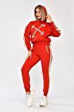 Baskılı ve Yandan Şeritli Kapüşonlu Kırmızı Kadın Eşofman Takım