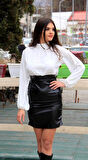 Beyaz Deri Elbise