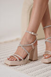Carmen Kadın Bej Topuklu Sandalet