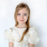 Beyaz Gül Detaylı Fiyonklu Özel Gün Elbisesi | Parti ve Doğum Günü Kıyafeti