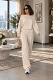 Kadın Oversize Yarasa Kol Bluz ve Bol Paça Pantolon İkili Takım