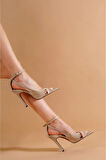Kadın Bilekten Bağlamalı Sivri Burun Zarif Topuklu Ayakkabı Şık Kombinler İçin