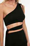 Kadın Moda Şık Dar Paça Regular Boy Vücuda Oturan Örme Cut Out Pencere Tek Omuz Bluz Etek Takım