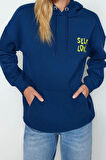 Kadın Oversize Kapüşonlu Düşük Kol Uzun Sırt Baskı Geniş Kalıp Kalın İçi Polarlı Örme Sweatshirt