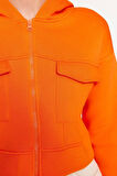 Kadın Kapüşonlu Standart Kol Rahat Kesim Crop Cep Detaylı Kalın İçi Polarlı Örme Sweatshirt