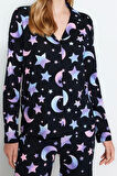Kadın Moda Gömlek Yaka Boru Paça Uzun Kol %100 Pamuk Galaksi Desenli Gömlek-Pantolon Pijama Takımı