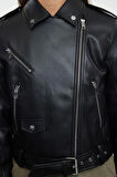Kadın Moda Şık Regular Ceket Yaka Standart Düz Astarlı Regular Suni Deri Biker Ceket Mont