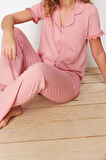 Kadın %100 Pamuk Gömlek Yaka Kısa Kol %100 Pamuk Fırfır Detaylı Örme Pijama Takımı
