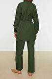 Kadın Moda Şık Boru Paça Regular Boy Uzun Kollu Dik Yaka Kuşaklı Gömlek-Pantolon Dokuma Takım