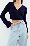 Kadın Moda Şık Kruvaze Standart Kol Crop Yumuşak Dokulu Triko Kazak