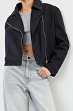 Kadın Moda Şık Regular Ceket Yaka Standart Düz Astarlı Örme Kaşe Crop Biker İnce Ceket Mont