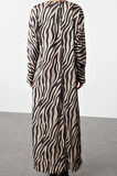 Kadın Moda Şık Tesettür Maxi Boy Bisiklet Yaka Regular Krinkle Örme Animal Zebra Desenli Elbise