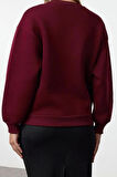 Kadın Relaxed Bisiklet Yaka Düşük Kol Uzun Kalın Polarlı Normal Kesim Slogan Nakışlı Örme Sweatshirt