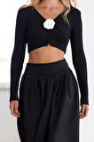 Kadın Moda Şık Crop V Yaka Regular Süper Crop Gül Detaylı Triko Hırka
