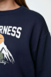 Kadın Regular Bisiklet Yaka Düşük Kol Regular Baskılı Kalın İçi Polarlı Rahat Kalıp Örme Sweatshirt