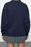 Kadın Regular Bisiklet Yaka Düşük Kol Regular Baskılı Kalın İçi Polarlı Rahat Kalıp Örme Sweatshirt