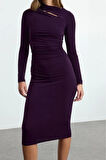 Kadın Moda Şık Midi Boy Dik Yaka Slim Cut Out Detaylı Fitted Vücuda Oturan Esnek Örme Elbise