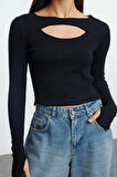 Kadın Crop Bisiklet Yaka Slim Kalıp Örme 2li Cut Out Detaylı Fitted Vücuda Oturan Fitilli Esnek Bluz