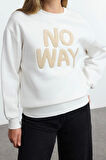 Kadın Moda Regular Bisiklet Yaka Düşük Kol Regular Slogan Nakışlı Normal Kalıp Kalın Örme Sweatshirt